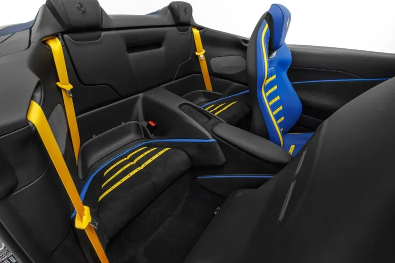 Ferrari Roma din 2024 cu 5.900 km - oferta FER196791 - foto 18