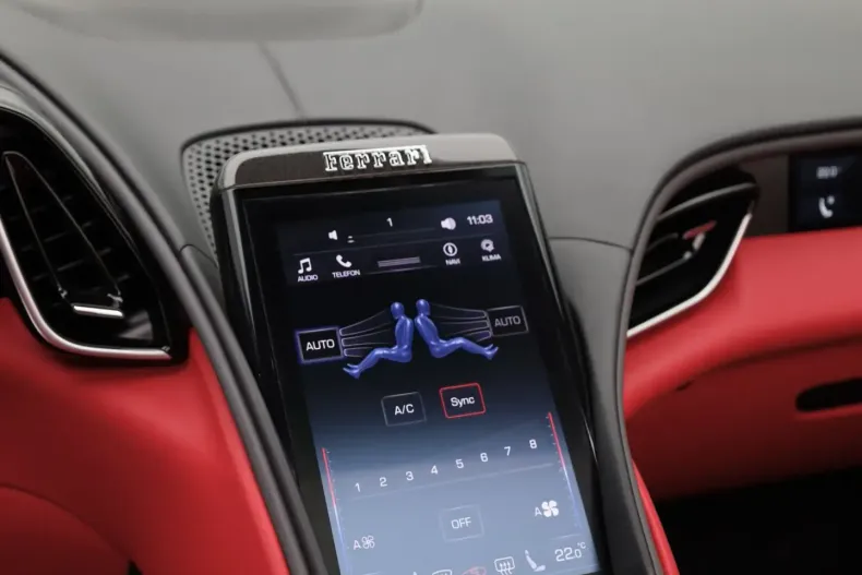 Ferrari Roma din 2023 cu 3.963 km - oferta FER196796 - foto 23