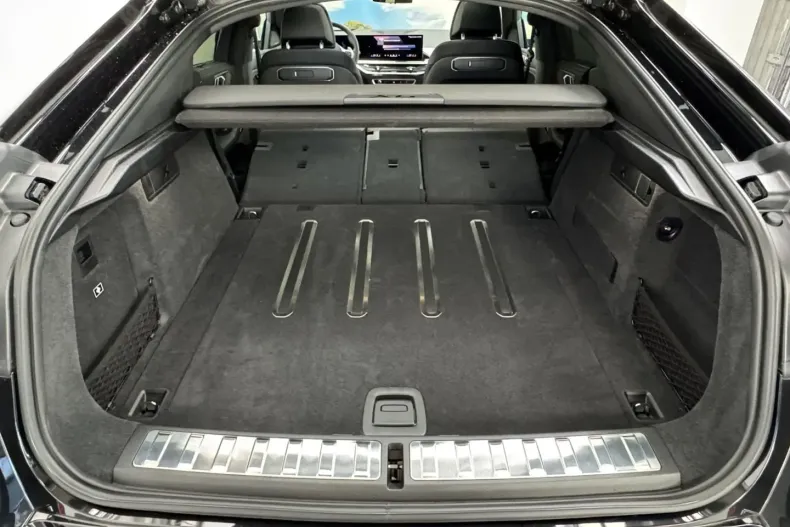 BMW X6 (Seria X) din 2025 cu 8.260 km - oferta BMW196797 - foto 24