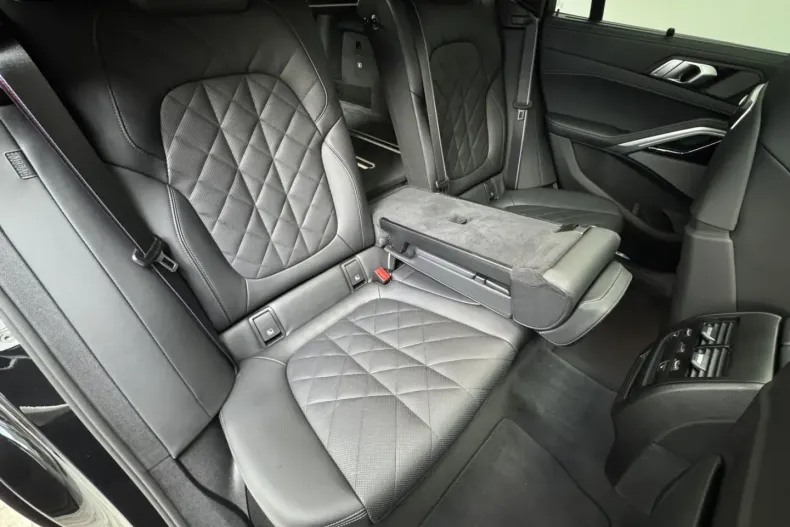 BMW X6 (Seria X) din 2025 cu 8.260 km - oferta BMW196797 - foto 28