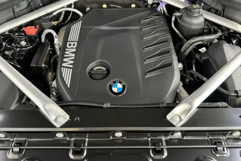 BMW X6 (Seria X) din 2025 cu 8.260 km - oferta BMW196797 - foto 41