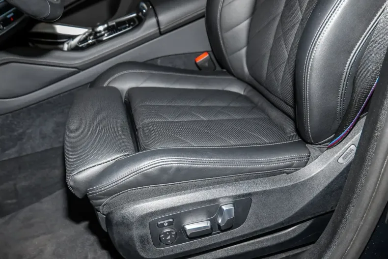 BMW X6 (Seria X) din 2025 cu 20.090 km - oferta BMW196800 - foto 21