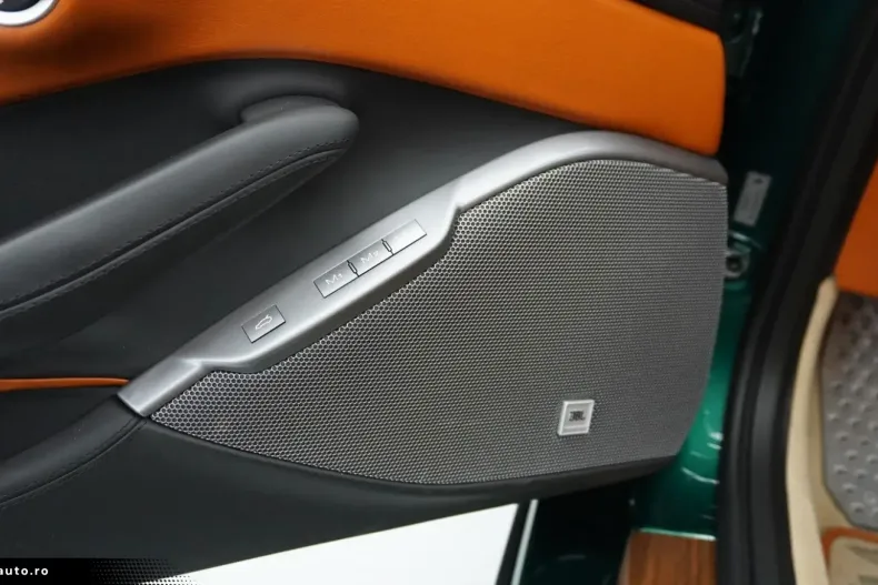 Ferrari Portofino din 2022 cu 10.500 km - oferta FER196801 - foto 27