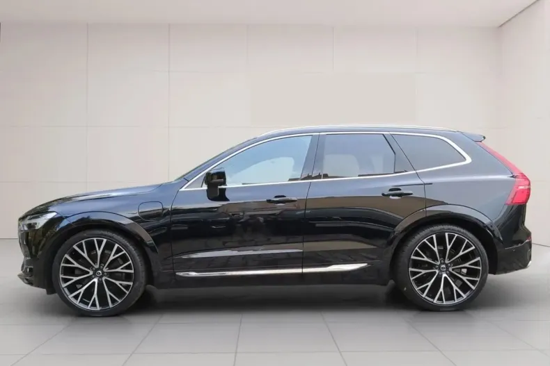 Volvo XC60 din 2021 cu 66.100 km - oferta VOL196802 - foto 3