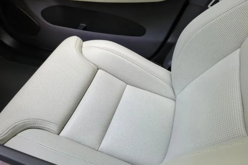 Volvo XC60 din 2021 cu 66.100 km - oferta VOL196802 - foto 19