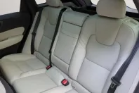 Volvo XC60 din 2021 cu 66.100 km - oferta VOL196802 - foto 21