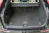 Volvo XC60 din 2021 cu 66.100 km - oferta VOL196802 - foto 23