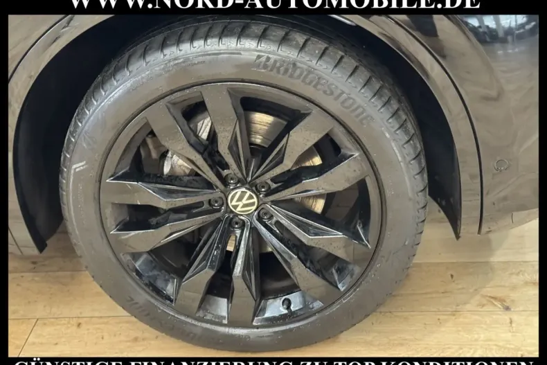 Volkswagen Touareg din 2023 cu 84.407 km - oferta VOL196803 - foto 12