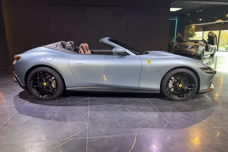 Ferrari Roma din 2024 cu 2.484 km - oferta FER196807 - foto 2