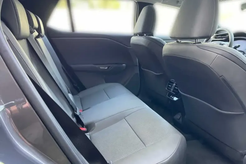 Lexus RZ din 2023 cu 7.000 km - oferta LEX196810 - foto 7