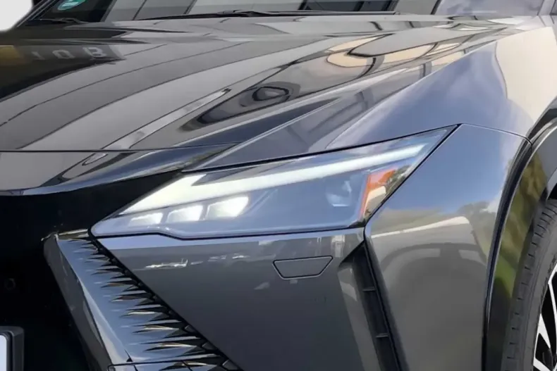 Lexus RZ din 2023 cu 7.000 km - oferta LEX196810 - foto 14