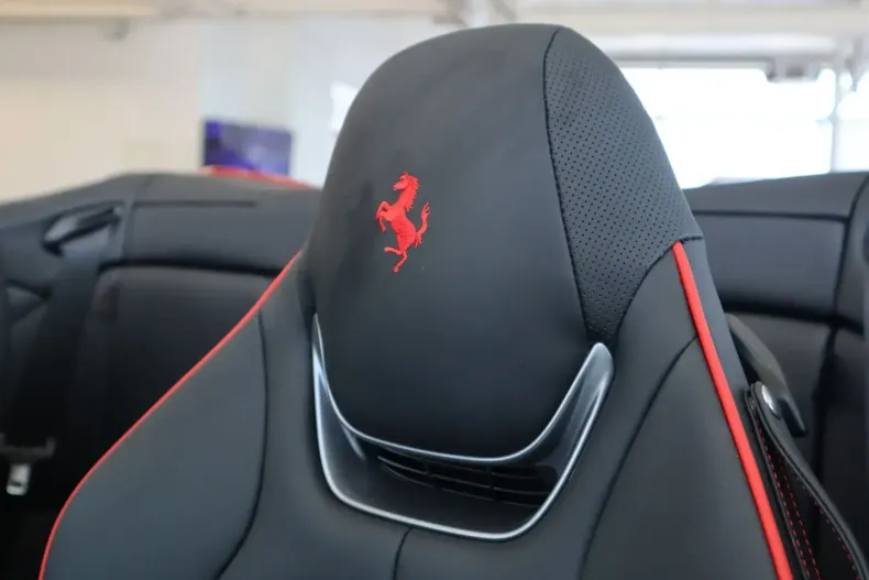 Ferrari Portofino din 2023 cu 3.321 km - oferta FER196813 - foto 7