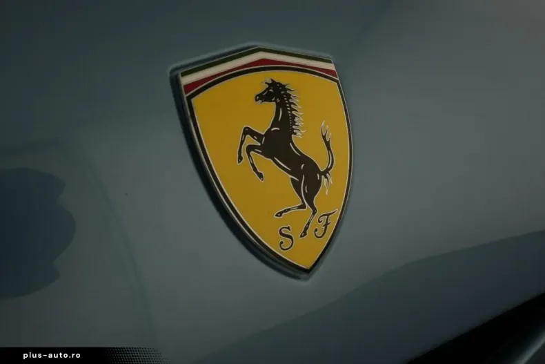 Ferrari Portofino din 2023 cu 2.215 km - oferta FER196814 - foto 24