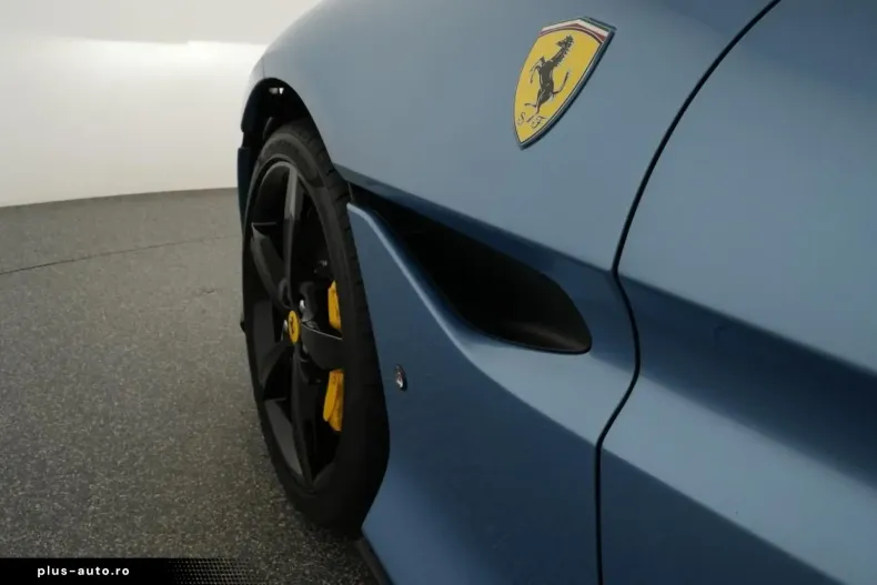 Ferrari Portofino din 2023 cu 2.215 km - oferta FER196814 - foto 29