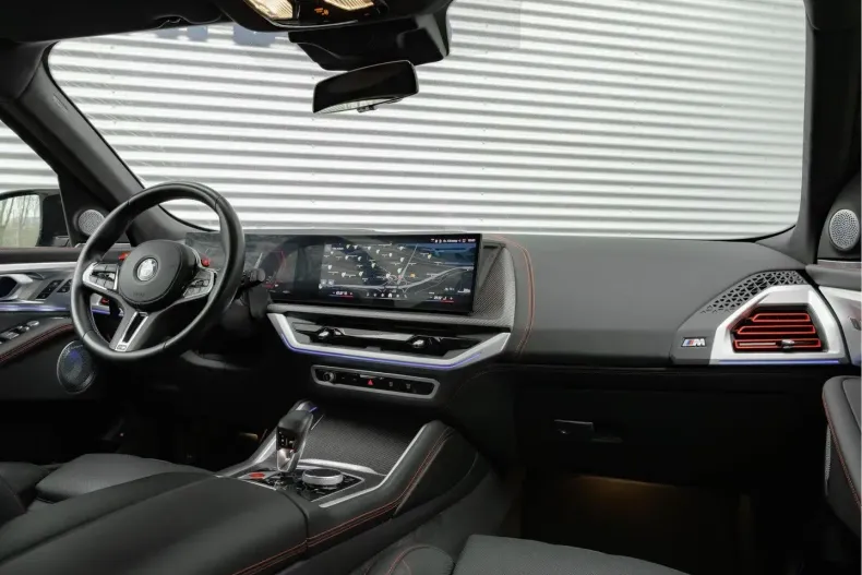 BMW XM (Seria X) din 2024 cu 80.413 km - oferta BMW196815 - foto 4