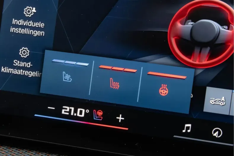 BMW XM (Seria X) din 2024 cu 80.413 km - oferta BMW196815 - foto 23