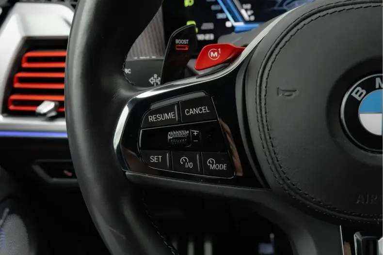 BMW XM (Seria X) din 2024 cu 80.413 km - oferta BMW196815 - foto 33