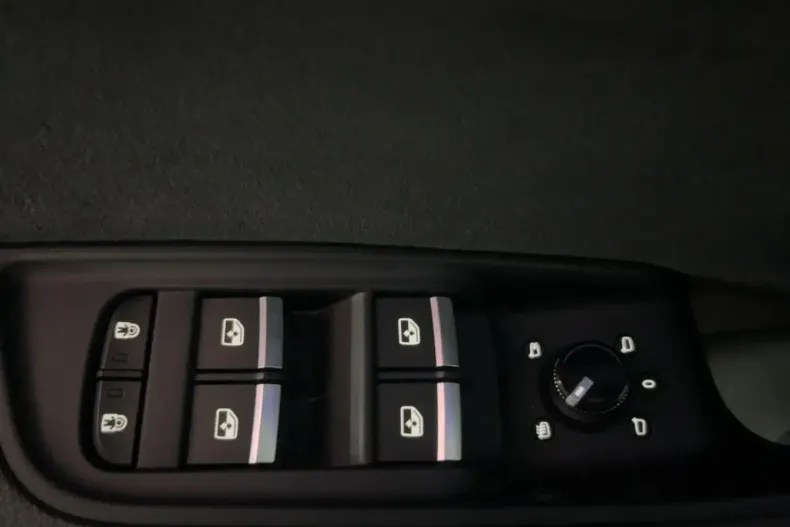 Audi SQ8 din 2024 cu 39.400 km - oferta AUD196816 - foto 13