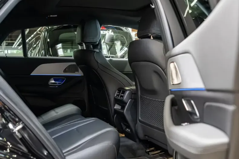 Mercedes-Benz GLE 300 (Clasa GLE) din 2025 cu 14.500 km - oferta MER196822 - foto 6