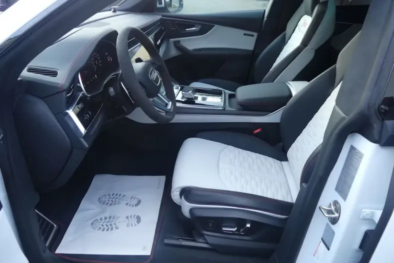 Audi RSQ8 din 2023 cu 14.432 km - oferta AUD196823 - foto 4