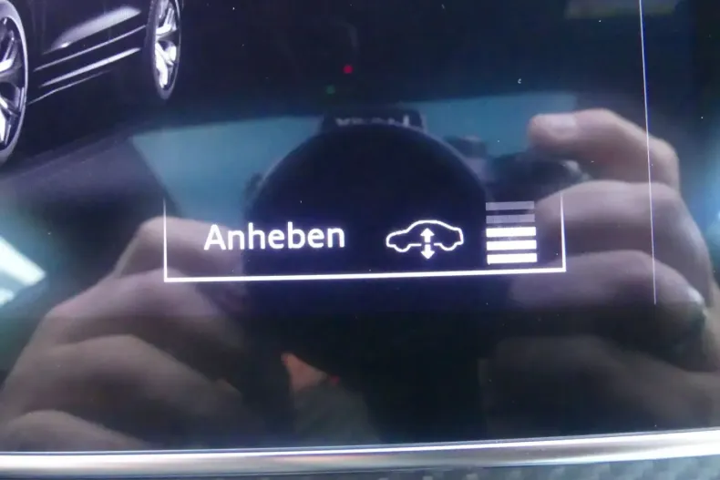 Audi RSQ8 din 2023 cu 14.432 km - oferta AUD196823 - foto 20