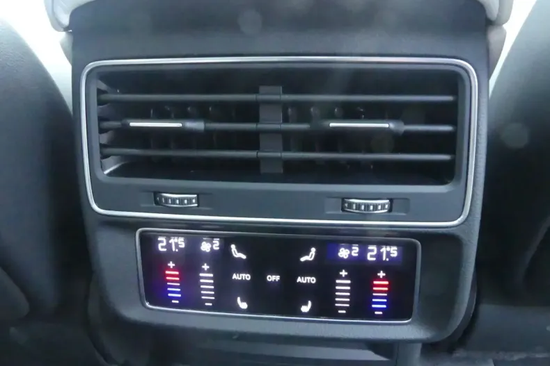 Audi RSQ8 din 2023 cu 14.432 km - oferta AUD196823 - foto 33