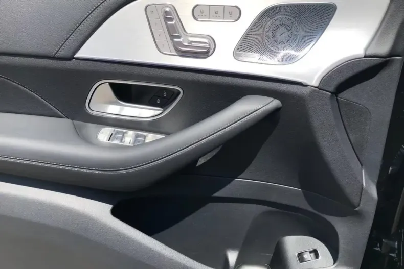 Mercedes-Benz GLE 53 AMG (Clasa GLE) din 2023 cu 35.251 km - oferta MER196827 - foto 9