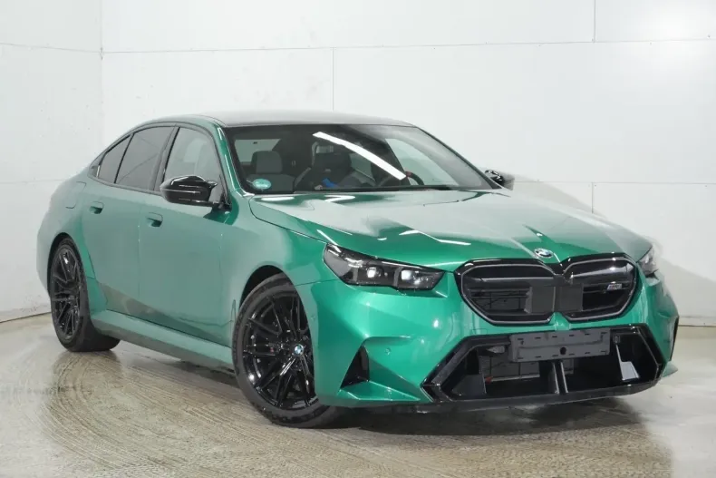 BMW M5 (Seria 5) din 2025 cu 16.800 km - oferta BMW196830 - foto 2