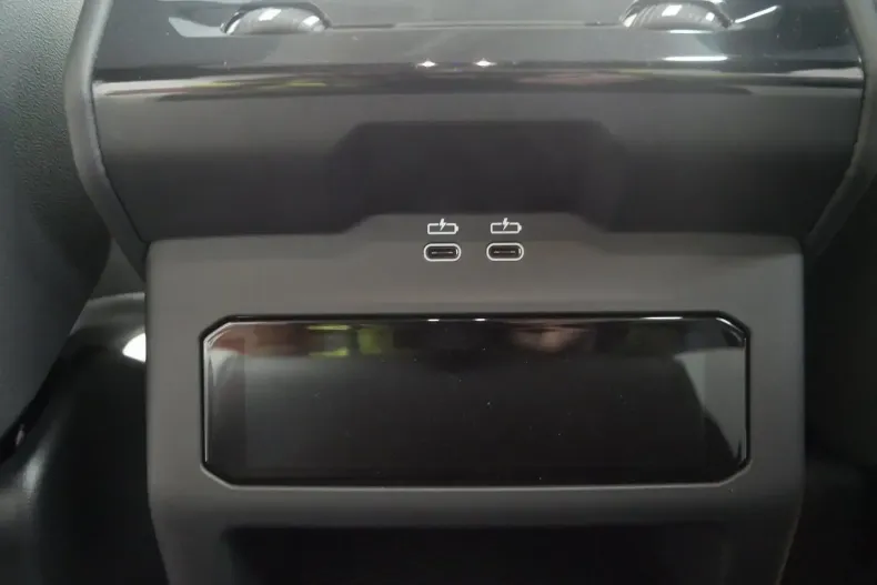 BMW M5 (Seria 5) din 2025 cu 16.800 km - oferta BMW196830 - foto 10