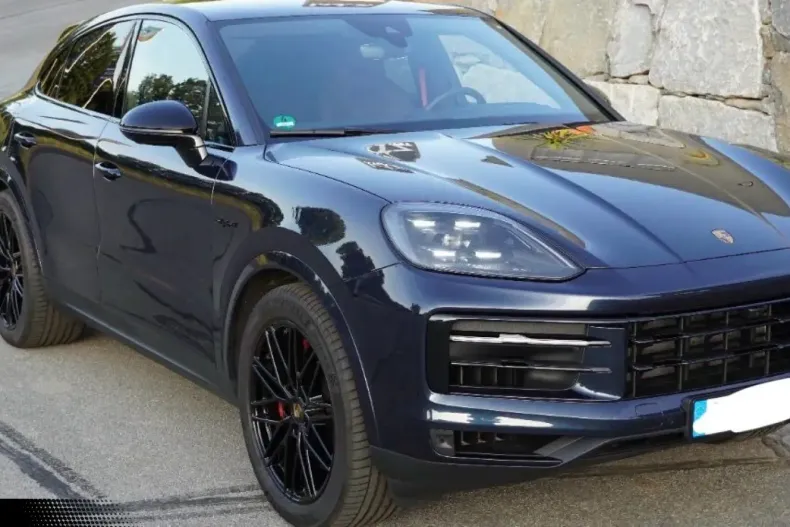 Porsche Cayenne din 2024 cu 21.000 km - oferta POR196832 - foto 1