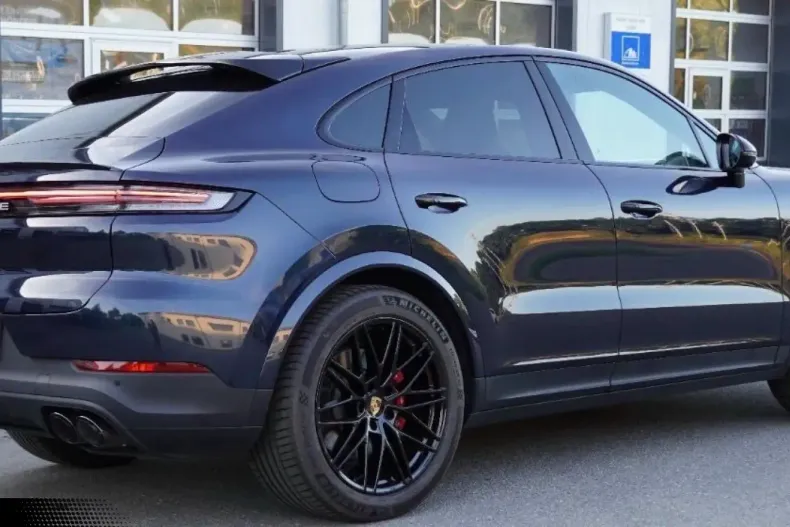 Porsche Cayenne din 2024 cu 21.000 km - oferta POR196832 - foto 2