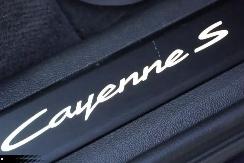 Porsche Cayenne din 2024 cu 21.000 km - oferta POR196832 - foto 5