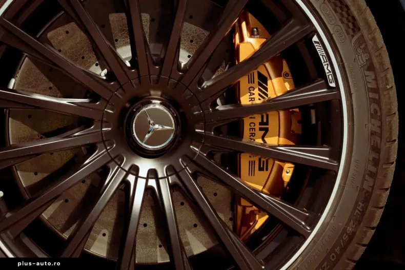 Mercedes-Benz S 63 AMG (Clasa S) din 2025 cu 11.500 km - oferta MER196834 - foto 13