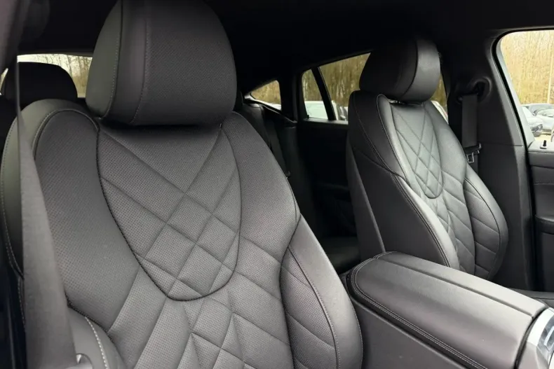 BMW X6 (Seria X) din 2024 cu 52.526 km - oferta BMW196835 - foto 12