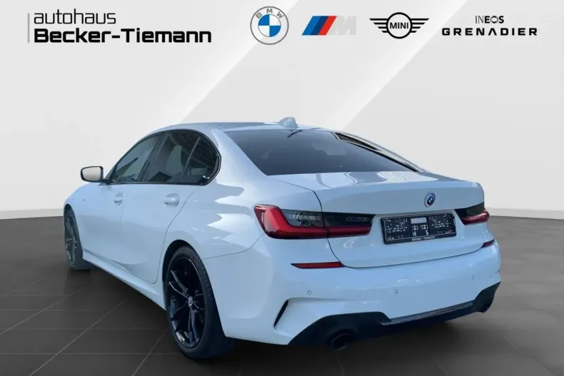 BMW 318i (Seria 3) din 2022 cu 60.809 km - oferta BMW196836 - foto 4