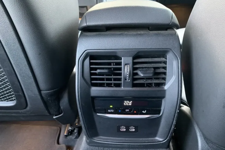 BMW 318i (Seria 3) din 2022 cu 60.809 km - oferta BMW196836 - foto 21