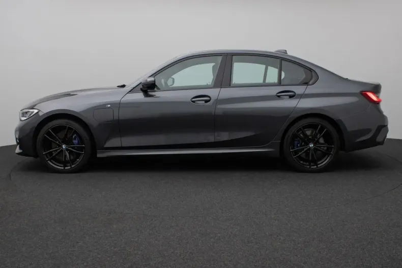 BMW 330 (Seria 3) din 2022 cu 49.999 km - oferta BMW196837 - foto 10