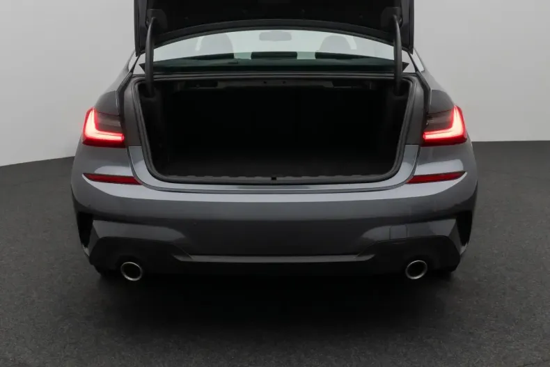 BMW 330 (Seria 3) din 2022 cu 49.999 km - oferta BMW196837 - foto 12