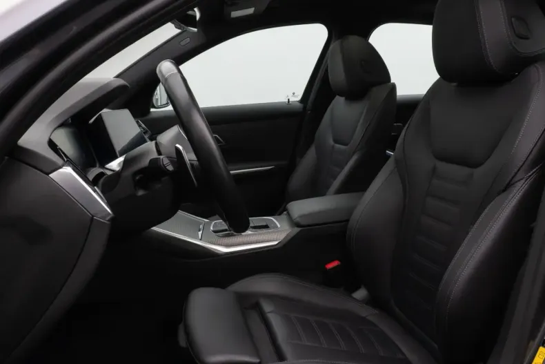 BMW 330 (Seria 3) din 2022 cu 49.999 km - oferta BMW196837 - foto 34