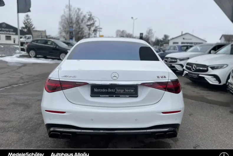Mercedes-Benz S 63 AMG (Clasa S) din 2024 cu 10.784 km - oferta MER196838 - foto 4