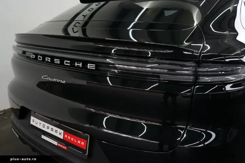 Porsche Cayenne din 2024 cu 22.100 km - oferta POR196841 - foto 8