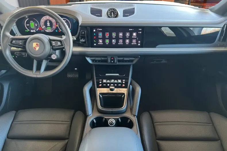 Porsche Cayenne din 2024 cu 15.200 km - oferta POR196843 - foto 7