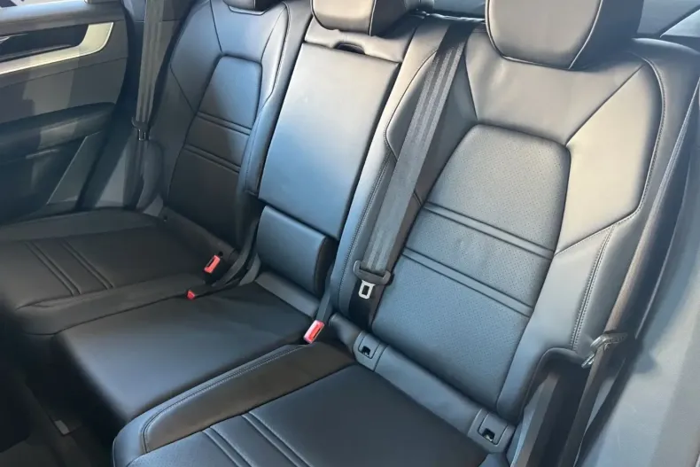 Porsche Cayenne din 2024 cu 15.200 km - oferta POR196843 - foto 14