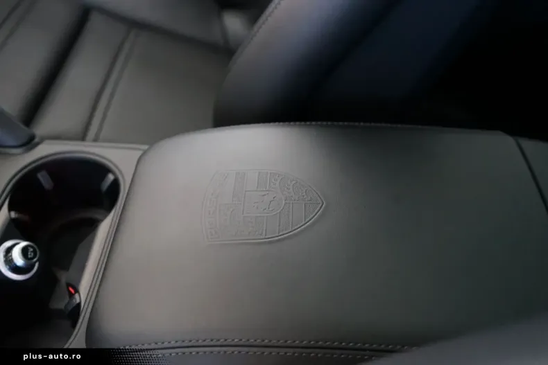Porsche Cayenne din 2024 cu 9.970 km - oferta POR196845 - foto 22