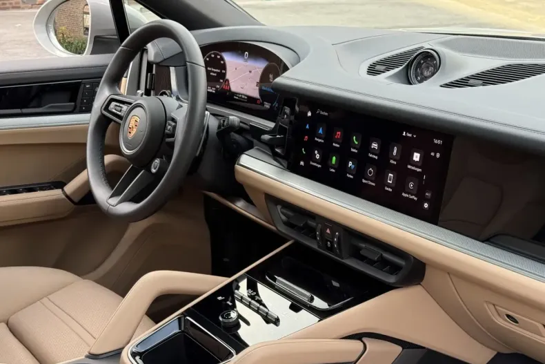 Porsche Cayenne din 2025 cu 9.500 km - oferta POR196846 - foto 23
