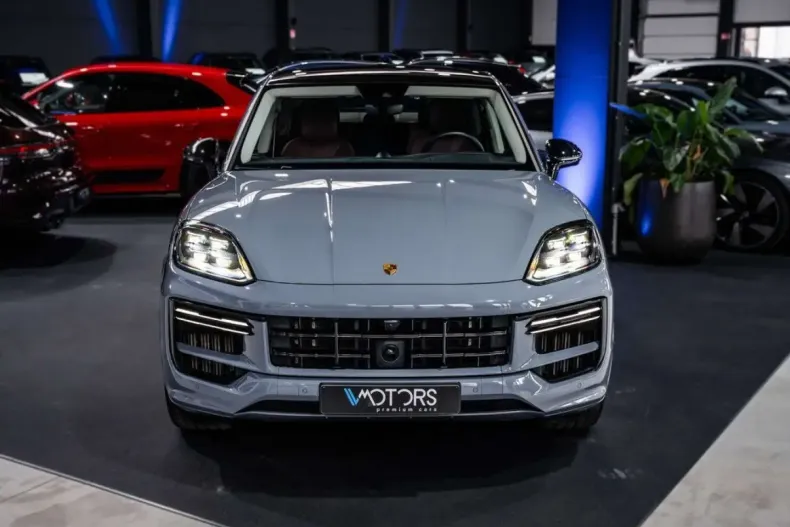 Porsche Cayenne din 2024 cu 34.942 km - oferta POR196847 - foto 6