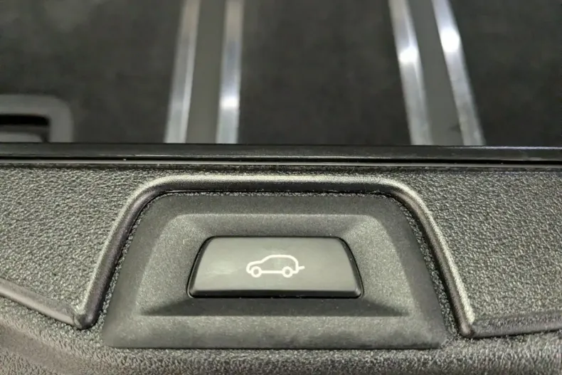 BMW X5 M60 (Seria X) din 2024 cu 43.488 km - oferta BMW196849 - foto 19