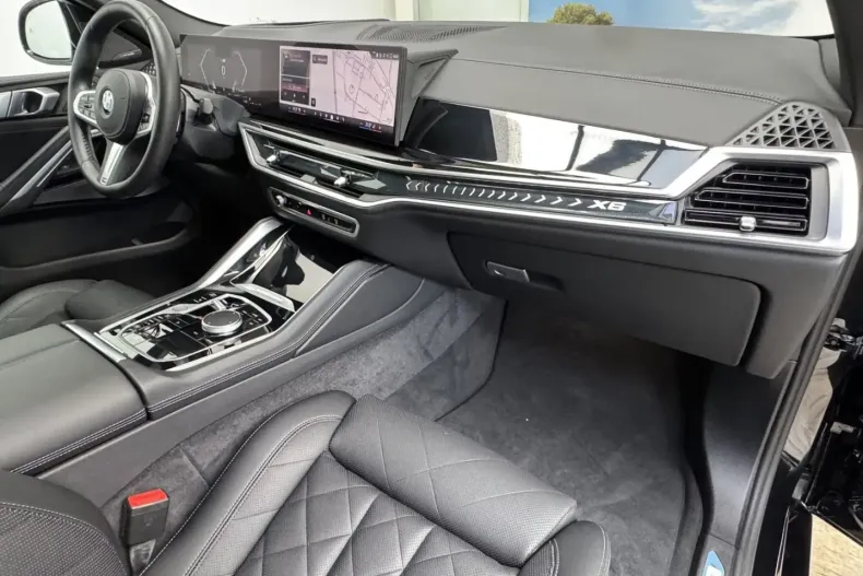 BMW X6 (Seria X) din 2025 cu 8.792 km - oferta BMW196850 - foto 32
