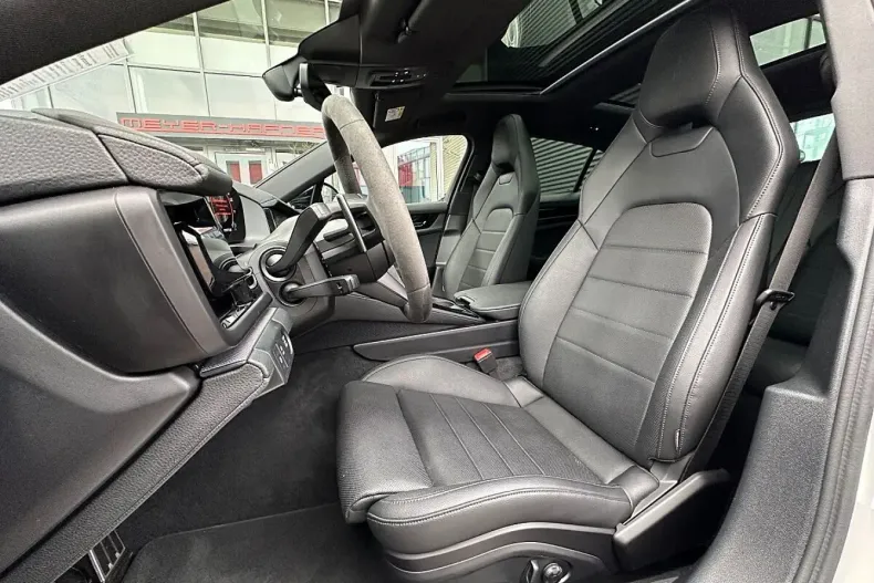 Porsche Panamera din 2024 cu 31.300 km - oferta POR196852 - foto 35