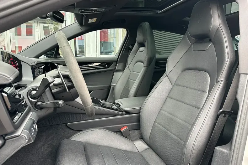 Porsche Panamera din 2024 cu 31.300 km - oferta POR196852 - foto 36